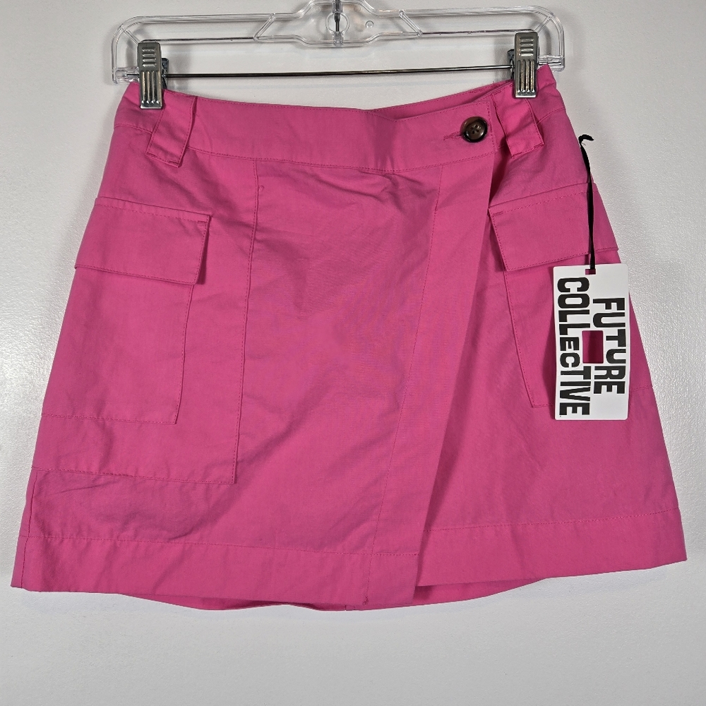 NEW Future Collective Women's Pink High-Rise Cargo Pocket Mini Wrap Skirt Size 2